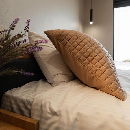 Hotel Miramar Smart Room Kovel Buitenkant foto