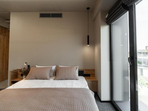 Hotel Miramar Smart Room Kovel Buitenkant foto