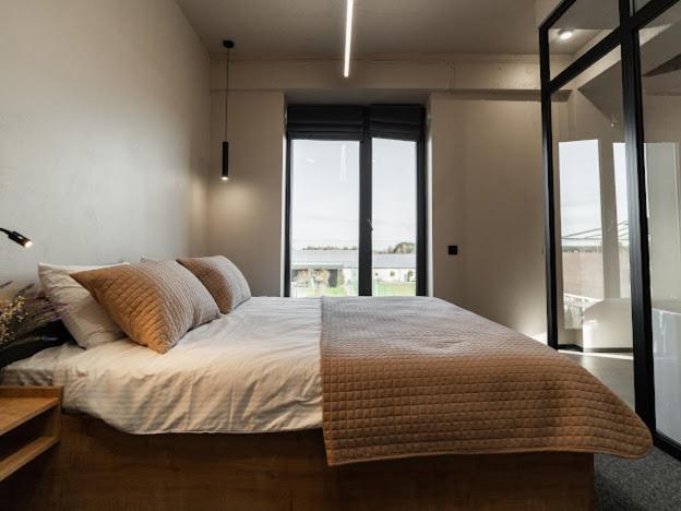 Hotel Miramar Smart Room Kovel Buitenkant foto