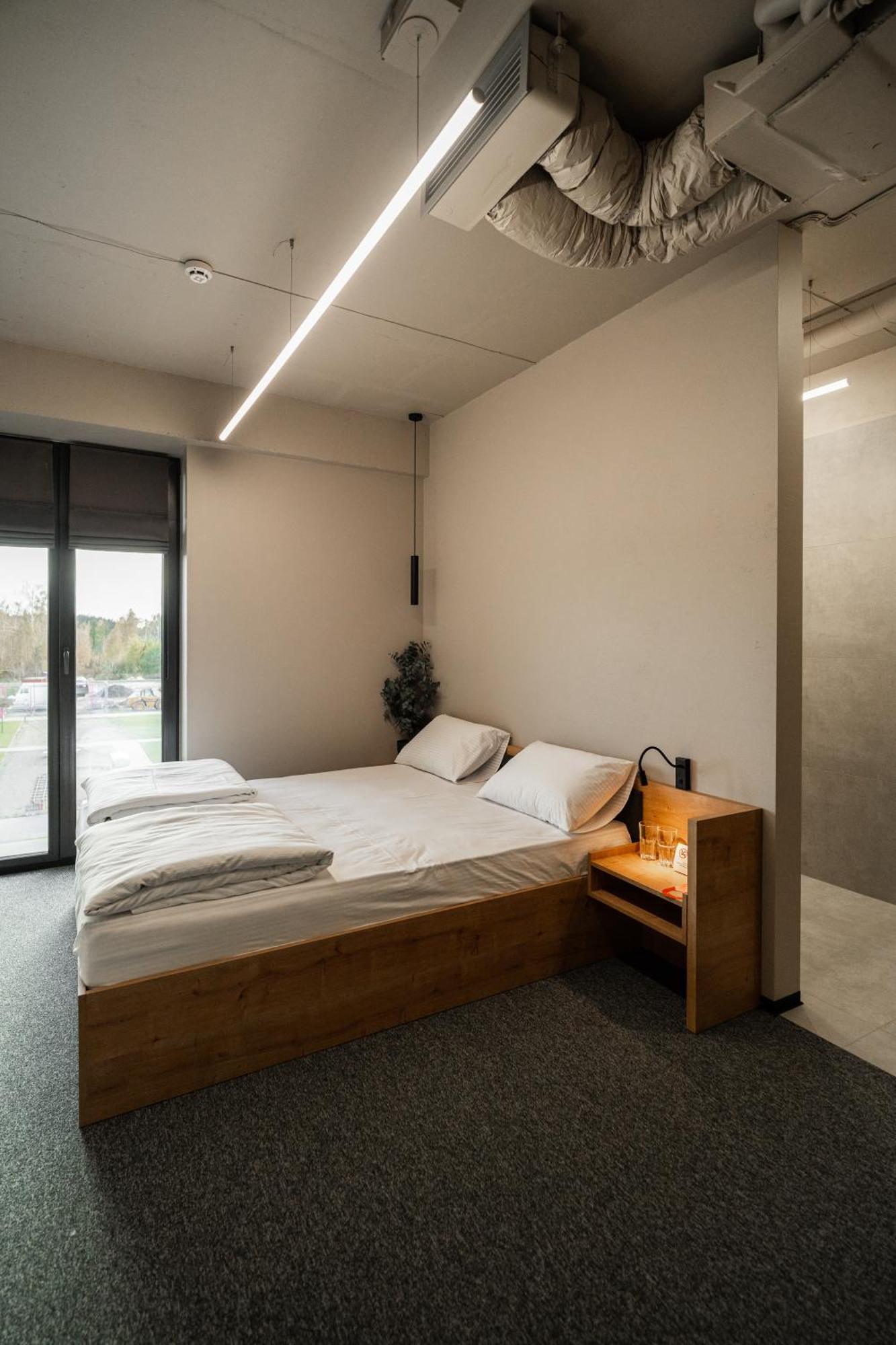 Hotel Miramar Smart Room Kovel Buitenkant foto