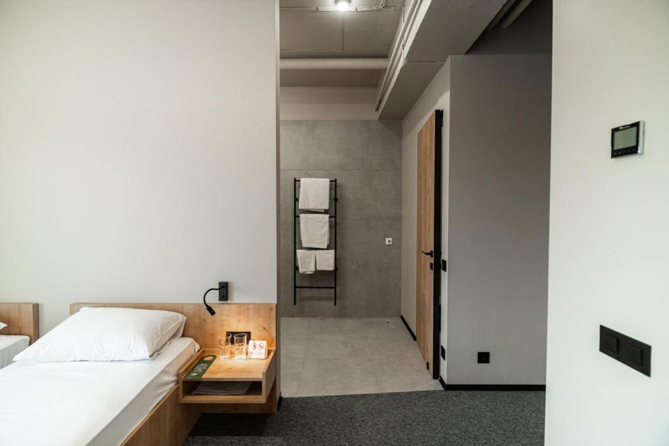 Hotel Miramar Smart Room Kovel Buitenkant foto